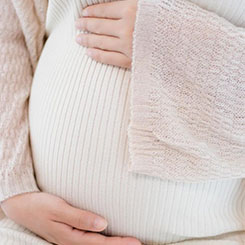 2022 年，荣🇰🇾耀登上✒ “人生巅峰”🔎帕瑞纳🕷🕸天文台🕢国内代孕机构